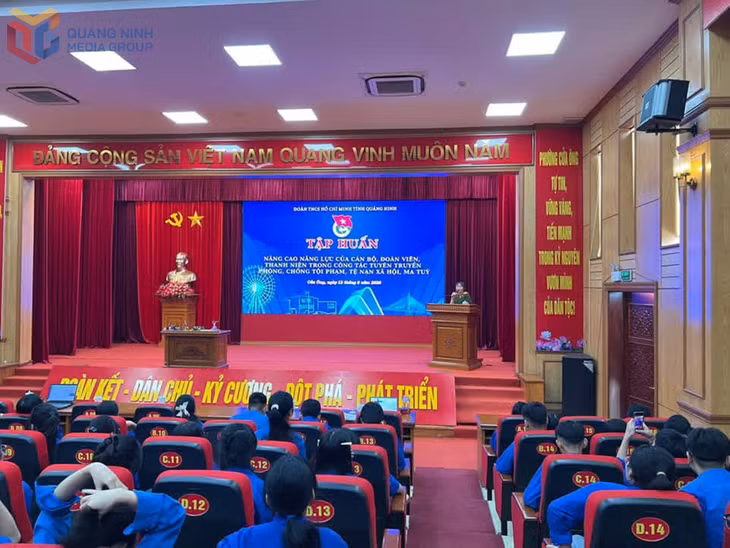 Tỉnh Đoàn Quảng Ninh tổ chức tập huấn nâng cao năng lực cho cán bộ, đoàn viên trong công tác tuyên truyền phòng chống tội phạm, TNXH.