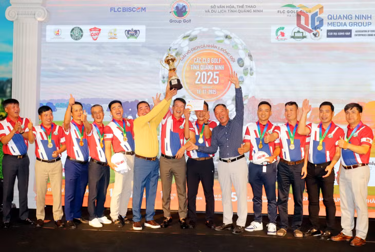 BTC trao giải Nhất cho CLB Golf Móng Cái.