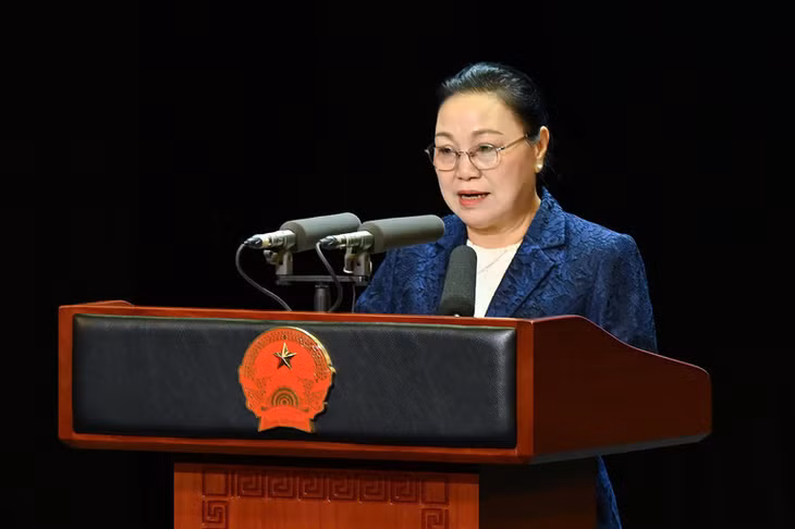 Đại sứ Lào tại Việt Nam phát biểu tại buổi lễ.
