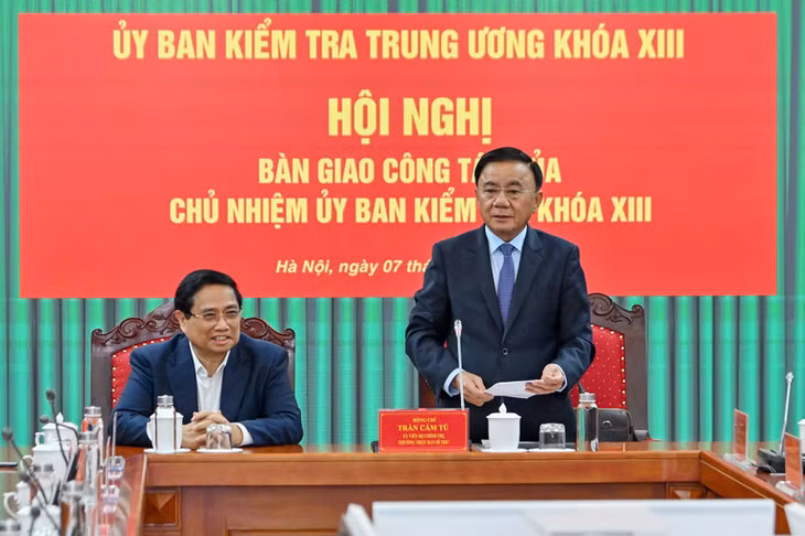 Thường trực Ban Bí thư Trần Cẩm Tú phát biểu tại hội nghị. (Ảnh: THỦY NGUYÊN)