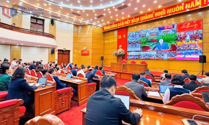 Quang cảnh hội nghị tại điểm cầu Quảng Ninh.