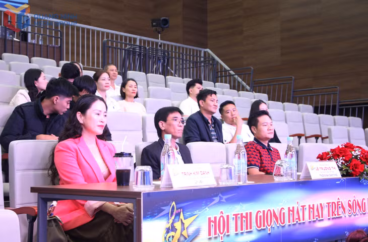 Ban Giam khảo vòng thi sơ khảo.