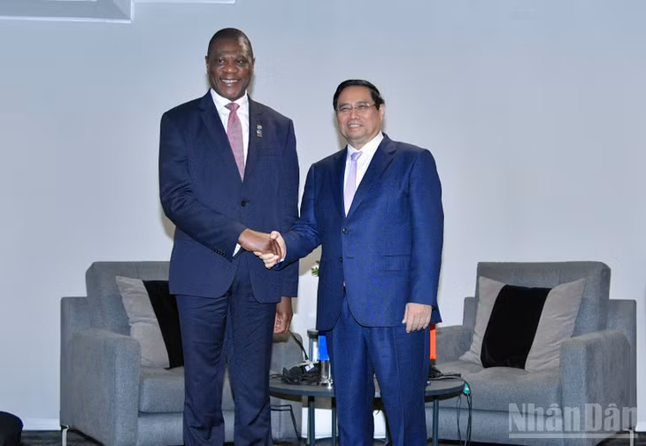 Thủ tướng Chính phủ Phạm Minh Chính đã có cuộc gặp với Phó Tổng thống Nam Phi Paul Mashatile. (Ảnh: THANH GIANG)