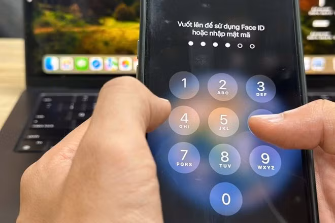 Hé lộ chiêu cho vay qua iCloud iPhone, lãi suất “cắt cổ” đến 662%/năm. Ảnh: Cát Tiên