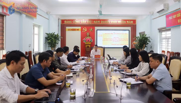 Hội nghị triển khai kế hoạch phát động chiến dịch 90 ngày đêm để thực hiện xây dựng nâng cao chất lượng đô thị, khu dân cư trên địa bàn.&nbsp;