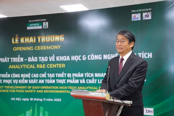 Đại sứ đặc mệnh toàn quyền Nhật Bản tại Việt Nam Ito Naoki phát biểu tại buổi lễ.