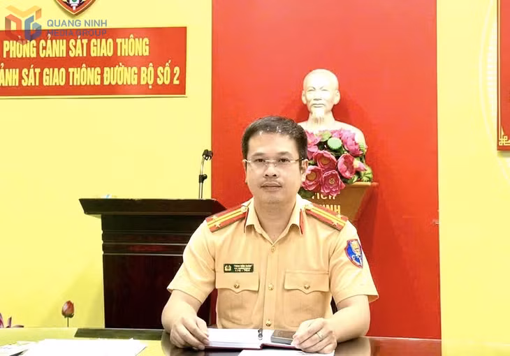 Trung tá Trịnh Văn Tuấn, Phó trưởng Phòng CSGT Công an tỉnh.