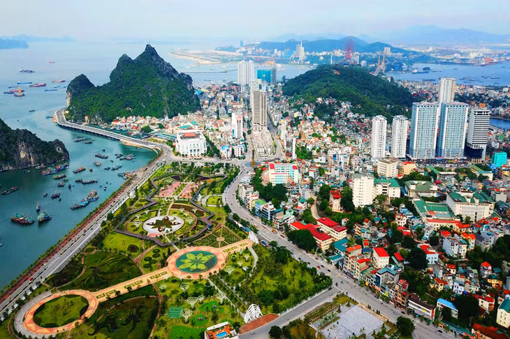 Quảng Ninh nỗ lực đón sóng đầu tư mới. Nguồn Internet