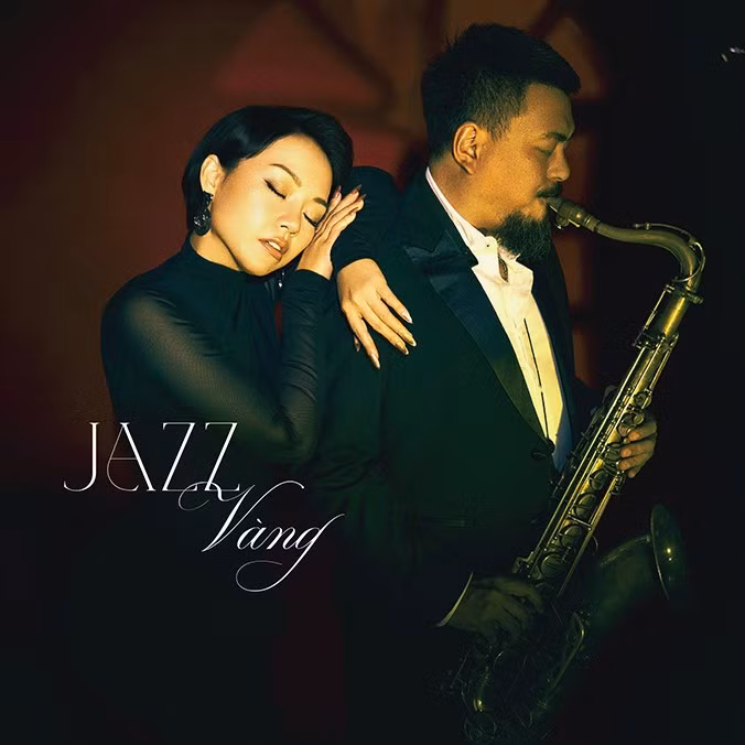 Hình ảnh nghệ sĩ Jazz Quyền Thiện Đắc trên bìa album "Jazz Vàng".