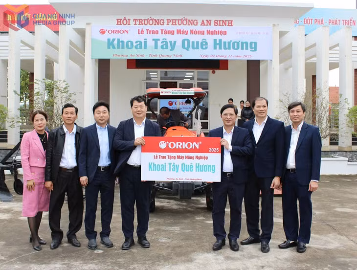 Công ty Orion Việt Nam tặng máy nông nghiệp cho phường An Sinh