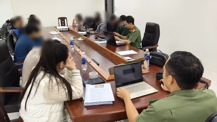 Bắt nhóm đối tượng lập sàn tiền ảo chiếm đoạt 90 tỉ đồng tại Đà Nẵng ảnh 1