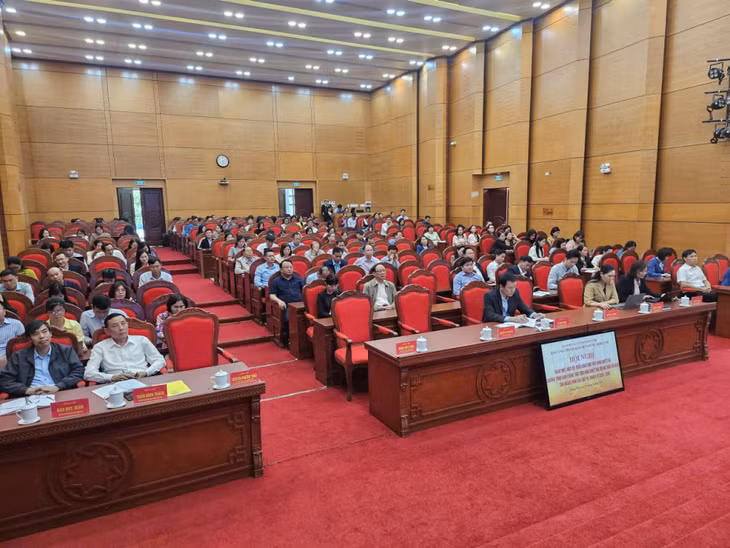Quang cảnh hội nghị.