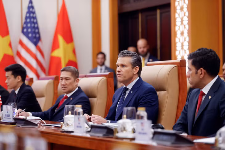Ngài Pete Hegseth, Bộ trưởng Bộ Chiến tranh Hoa Kỳ tại hội đàm.