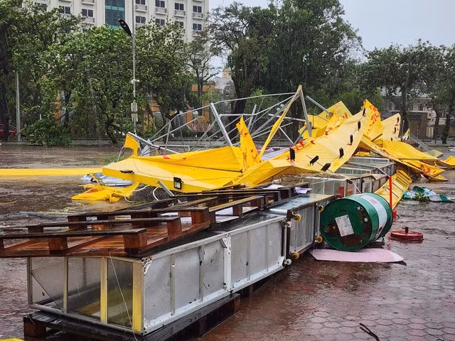 Bão số 13 dự báo sẽ đổ bộ đất liền nước ta những ngày tới.