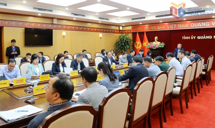 Hội nghị giao ban Thường trực Tỉnh ủy.