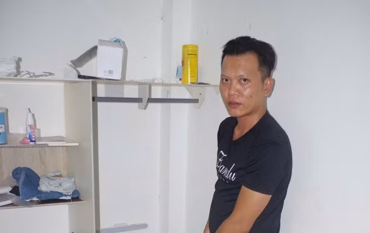 Phúc cất giấu ma túy trong phòng - Ảnh: HOÀNG ĐÔ