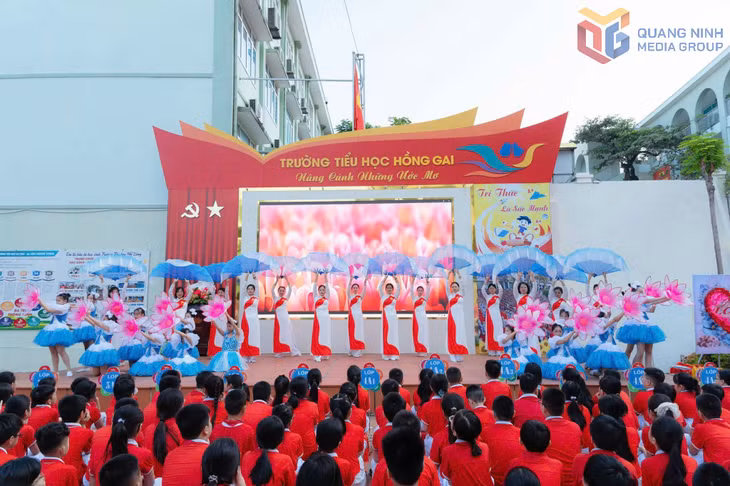 Nhiều hoạt động ngoại khoá được Trường Tiểu học Hồng Gai tổ chức.