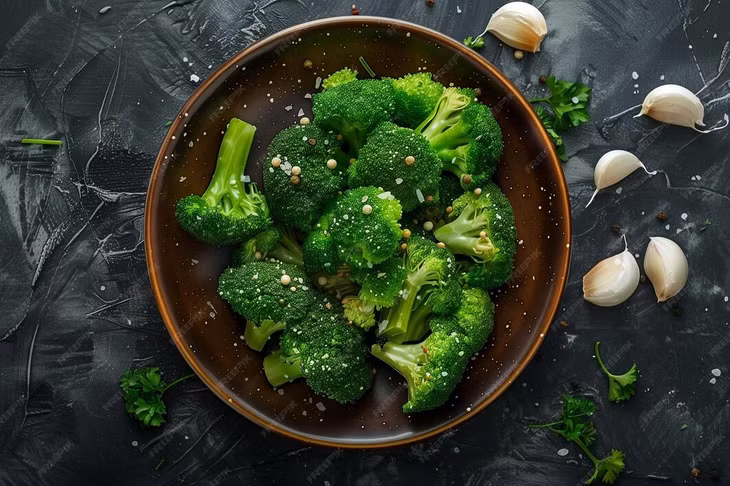 Rau không tinh bột rất ít calo nhưng vẫn giàu chất xơ, vitamin và khoáng chất.