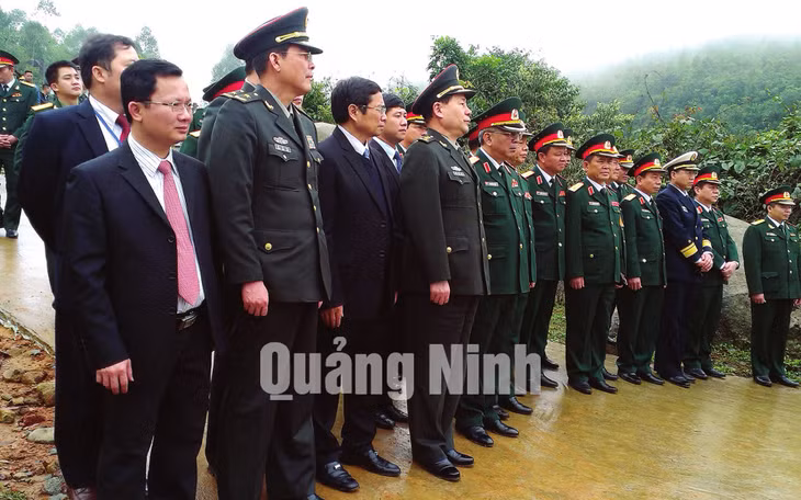 Giao lưu hữu nghị quốc phòng biên giới Việt Nam - Trung Quốc tại huyện Bình Liêu. Ảnh: Tư Liệu