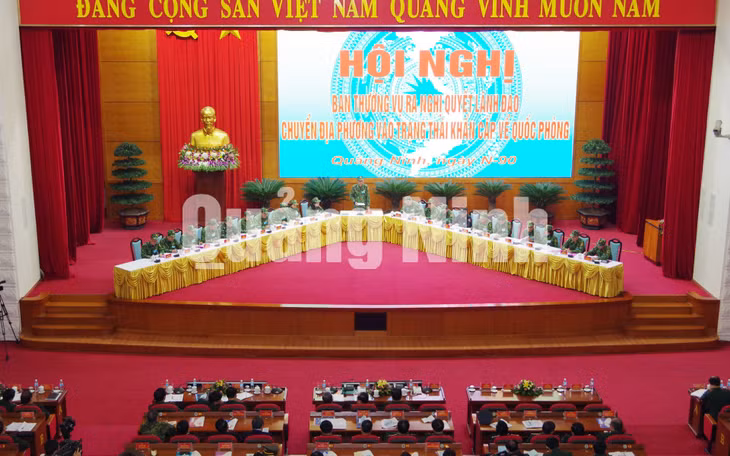 Ban Thường vụ Tỉnh ủy ra Nghị quyết lãnh đạo chuyển địa phương vào trạng thái khẩn cấp về quốc phòng, giữ vững ANCT-TTATXH. Ảnh: Văn Đảm (Bộ CHQS tỉnh)
