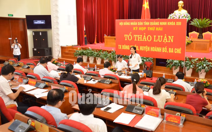 Quang cảnh Tổ thảo luận TX Đông Triều, huyện Hoành Bồ, Ba Chẽ