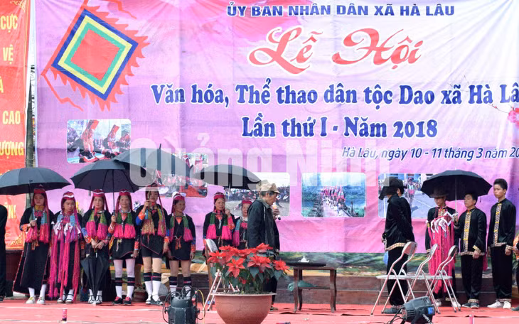Lễ hội Văn hóa, thể thao dân tộc Dao xã Hà Lâu lần thứ I-2018. Ảnh: Công Thành