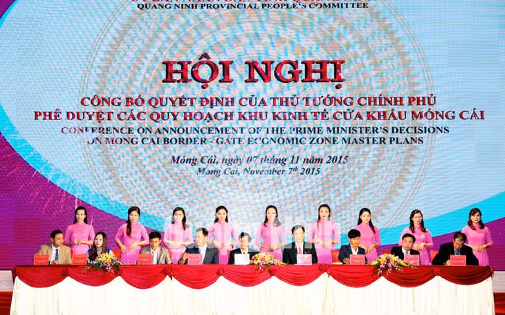 Lãnh đạo UBND TP Móng Cái và huyện Hải Hà ký biên bản ghi nhớ đầu tư 7 dự án với tổng mức đầu tư dự kiến gần 9.500 tỷ đồng.