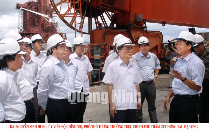 Phó Thủ tướng Nguyễn Sinh Hùng (nay là Chủ tịch Quốc hội ) thăm và làm việc tại Công ty (14-8-2010).