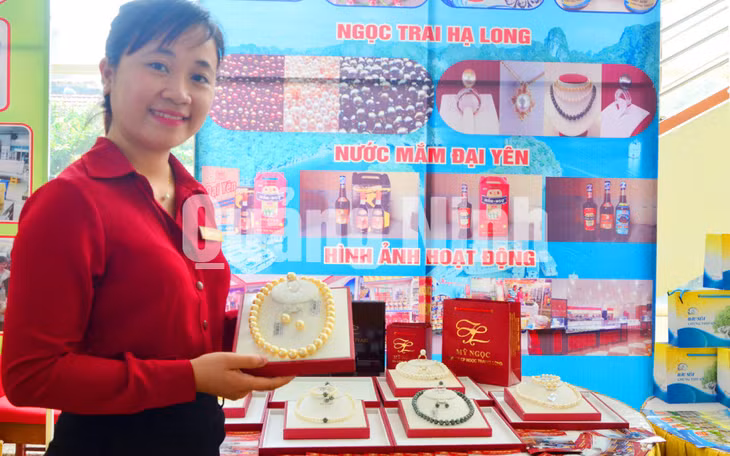 Sản phẩm trưng bày tại hội chợ OCOP Quảng Ninh. Ảnh: Ngọc Hà