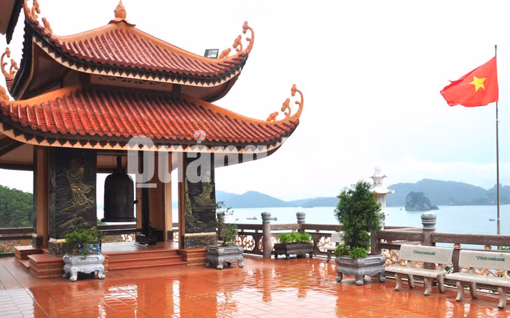 Lầu Chuông (8-2014). Ảnh: Hữu Duy
