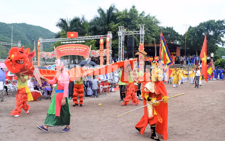 Lễ hội đình - nghè Cẩm Hải năm 2019 (7-2019). Ảnh: Công Thành