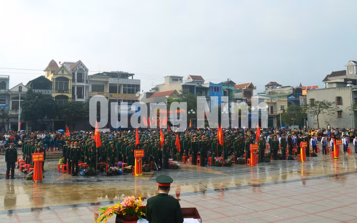 Toàn cảnh lễ giao nhận quân năm 2019 tại huyện Hải Hà (2-2019). Ảnh: Hoàng Quỳnh