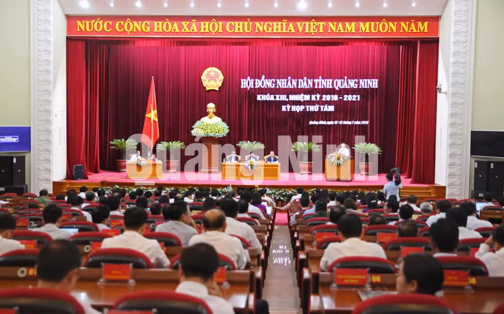 Phiên thảo luận tại hội trường (7-2018). Ảnh: Hùng Sơn