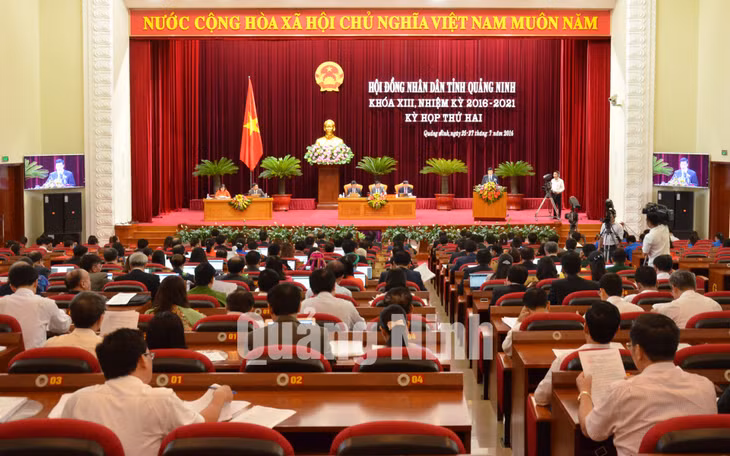 Quang cảnh kỳ họp thứ 2 HĐND tỉnh khóa XIII