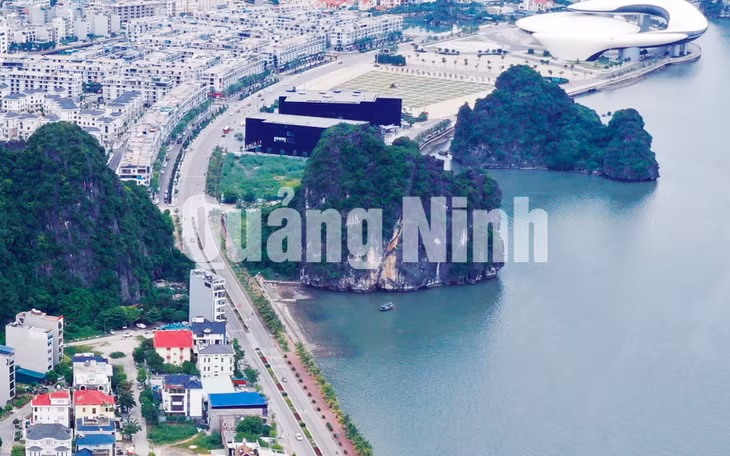 Trục đường bao biển Trần Quốc Nghiễn (TP Hạ Long) (2-2020). Ảnh: Hùng Sơn