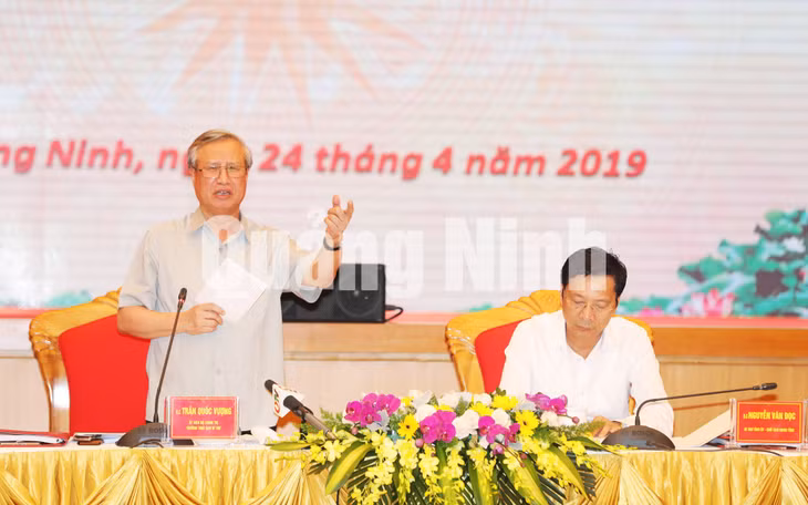 Đồng chí Trần Quốc Vượng, Ủy viên Bộ Chính trị, Thường trực Ban Bí thư, phát biểu tại buổi làm việc (4-2019). Ảnh: Đỗ Phương