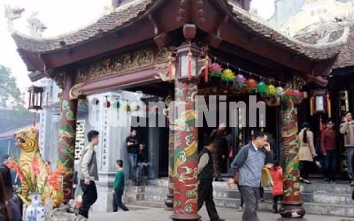 Các Di tích lịch sử - đền, chùa tiêu biểu ở Quảng Ninh ảnh 17