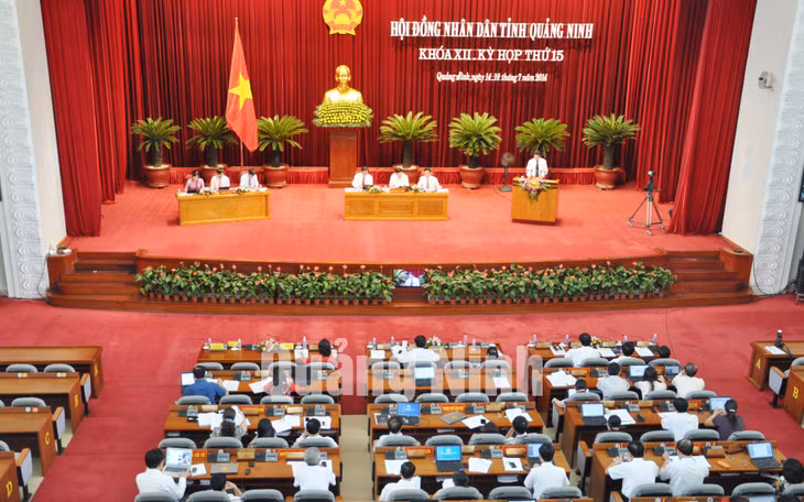 Quang cảnh phiên khai mạc