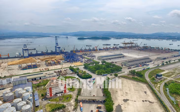 Cảng Cái Lân. Ảnh: Hùng Sơn