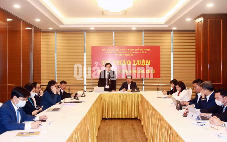 Quang cảnh thảo luận tại Tổ Cẩm Phả, Bình Liêu, Cô Tô.