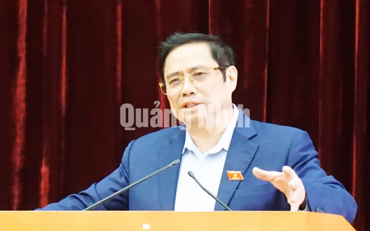 Đồng chí Phạm Minh Chính phát biểu tại buổi tiếp xúc (10-2020). Ảnh: Minh Đức