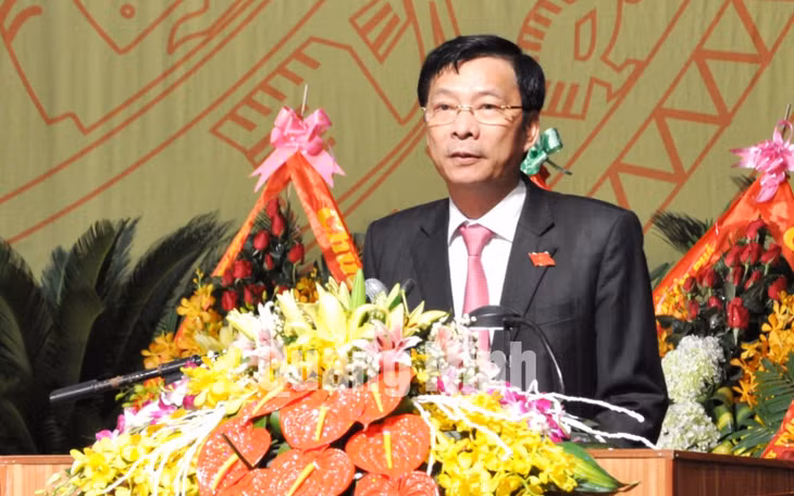 Đồng chí Nguyễn Văn Đọc, Bí thư Tỉnh ủy, Chủ tịch HĐND tỉnh phát biểu tại đại hội.