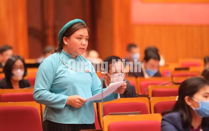 Đại biểu chất vấn tại Kỳ họp.