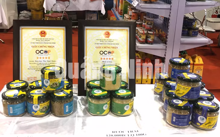 Ruốc hầu Thái Bình Dương, ruốc cơ trai của Công ty TNHH Sản xuất và Thương mại Thủy sản Quảng Ninh. Ảnh: Cao Quỳnh