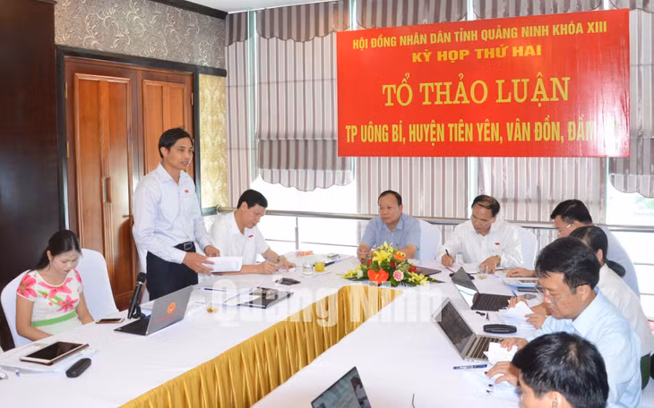 Đồng chí Vũ Văn Diện, Phó Chủ tịch UBND tỉnh cho ý kiến về các nội dung tháo gỡ khó khăn cho doanh nghiệp, phát triển mạng lưới cơ sở dạy nghề.