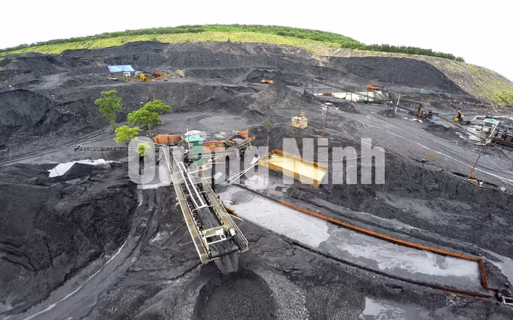 Khai trường sản xuất của Công ty CP Than Hà Tu - Vinacomin. Ảnh: Việt Trung (CTV)