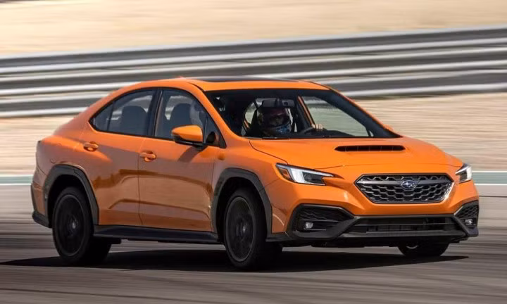Subaru WRX: Cùng với Civic Type R, Subaru WRX cũng là cái tên mà rất nhiều người Việt mong chờ ra mắt tại Việt Nam và bán dưới dạng chính hãng. Sẽ có hai phiên bản là sedan và wagon được mở bán cùng hai tùy chọn số sàn 6 cấp hoặc số tự động vô cấp, mẫu sedan thể thao này có giá lần lượt 1,99 tỷ và 2,049 tỷ đồng cho sedan. Mức giá tăng lên 2,029 tỷ ở bản Wagon GT-S và 2,079 tỷ ở bản Wagon TS.