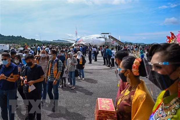 Tin hieu tich cuc cho du lich Malaysia sau 2 tuan mo cua dao Langkawi hinh anh 1