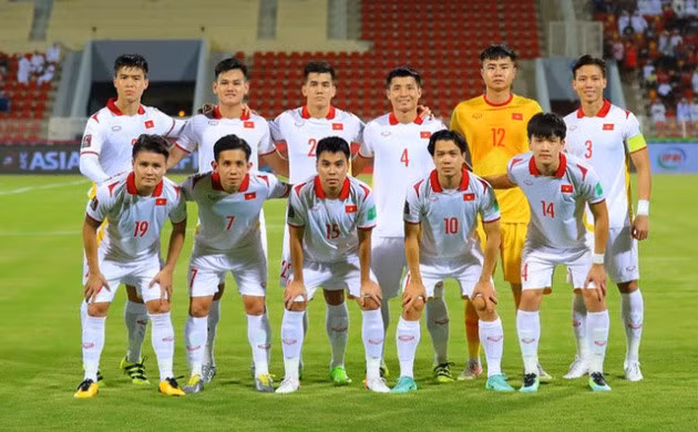 ĐT Việt Nam rơi xuống vị trí thứ 98 trên BXH FIFA.