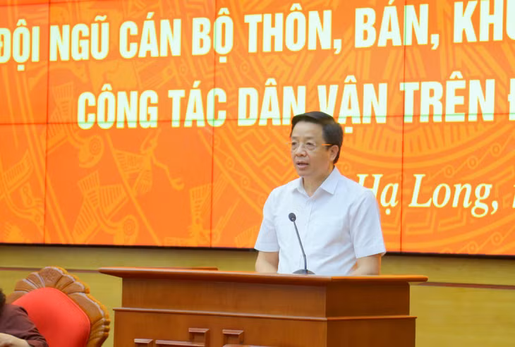 Đồng chí Nguyễn Văn Hồi, Ủy viên Ban Thường vụ, Trưởng Ban Dân vận Tỉnh ủy, Chủ tịch Ủy ban MTTQ tỉnh, chủ trì và định hướng thảo luận tại hội nghị.